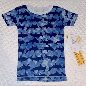 New Burt’s Bees Kids Toddler Boys Blue Shark Tee Shirt Top Only Size 2T Organic